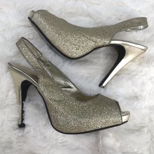 Gorgeous shimmery gold heels